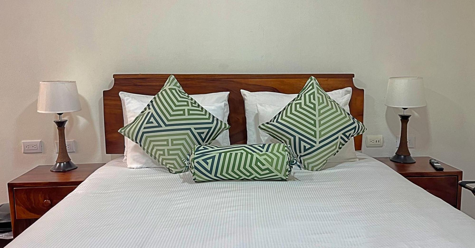 Casa Jungle Monteverde B&B Bagian luar foto