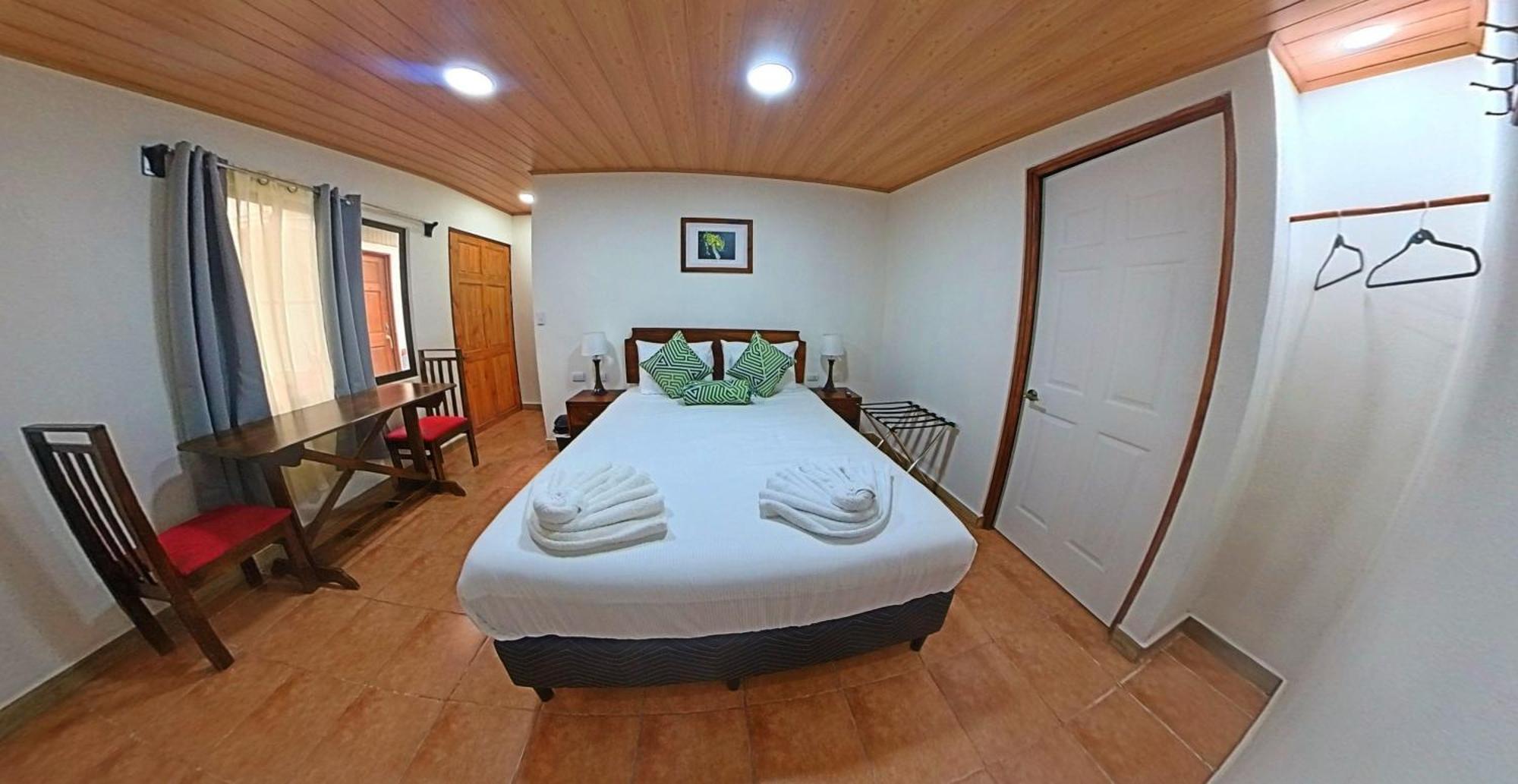Casa Jungle Monteverde B&B Bagian luar foto