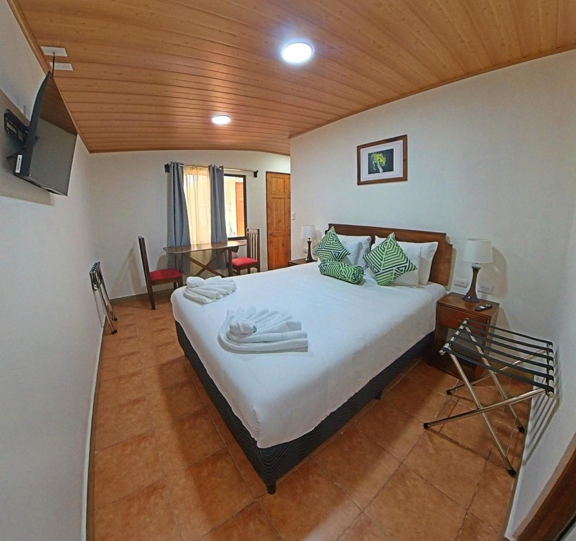 Casa Jungle Monteverde B&B Bagian luar foto